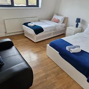 Simply Relax,1 Eastham Apartment